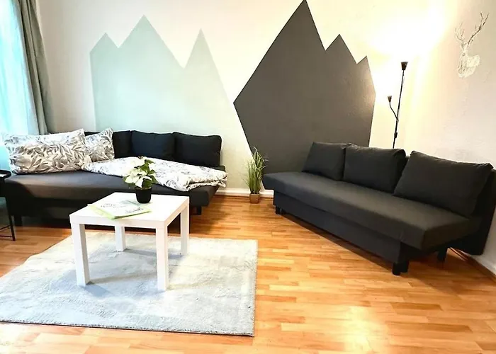 Gemuetliche Altbauwohnung Nahe Des Bahnhofs Halle * Halle (Saale)